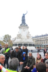 Rue Libre! Paris 2016 28 * 5184 x 3456 * (4.77MB)